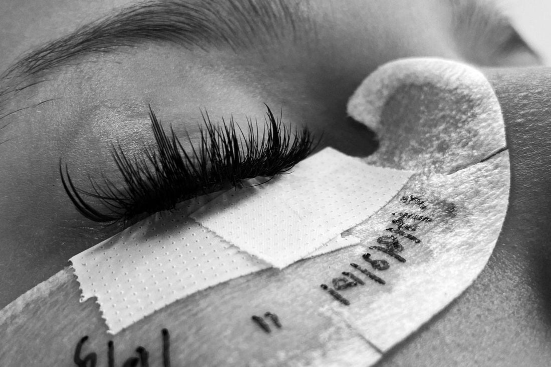 Best Eyelash Growth Serums Recommended by Dermatologists