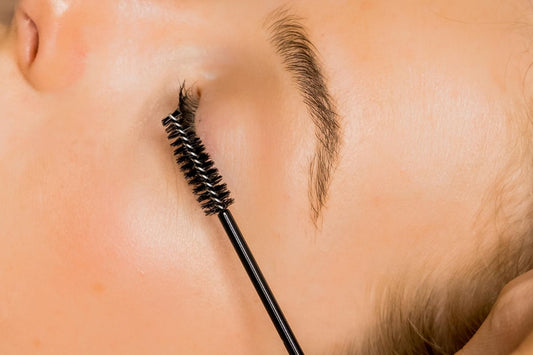 Best Eyelash Serum for Thicker Lashes